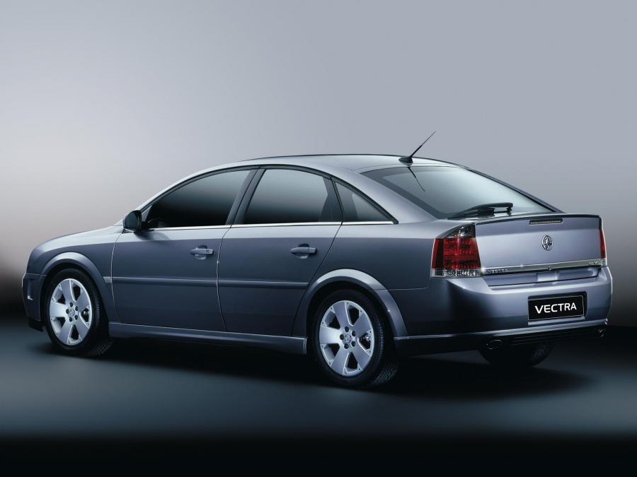  Holden Vectra Hatchback 2003 года  (фото 13 из 18)